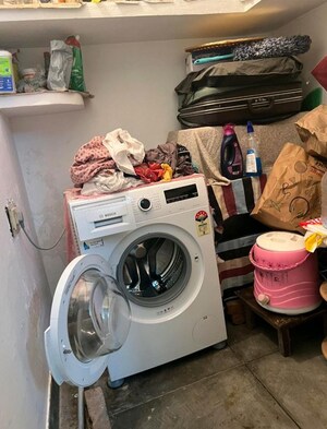 Parking in 3 BHK Independent House at Ashiyana – for Sale