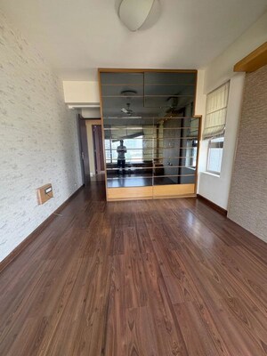 Room in 3 BHK Apartment at Wadhwa The Address Boulevard, Ghatkopar West – for Rent