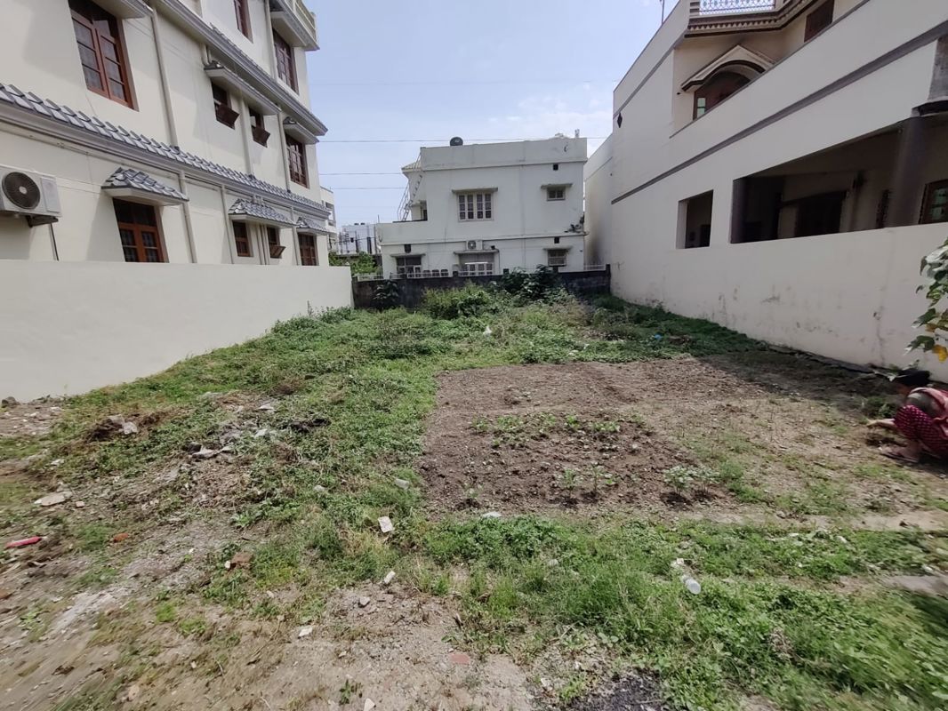 Plot For Sale in Dehradun Cantt