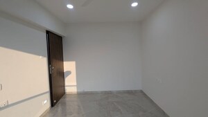 Room in 2 BHK Apartment at NICCO Anamika, Andheri East – for Sale