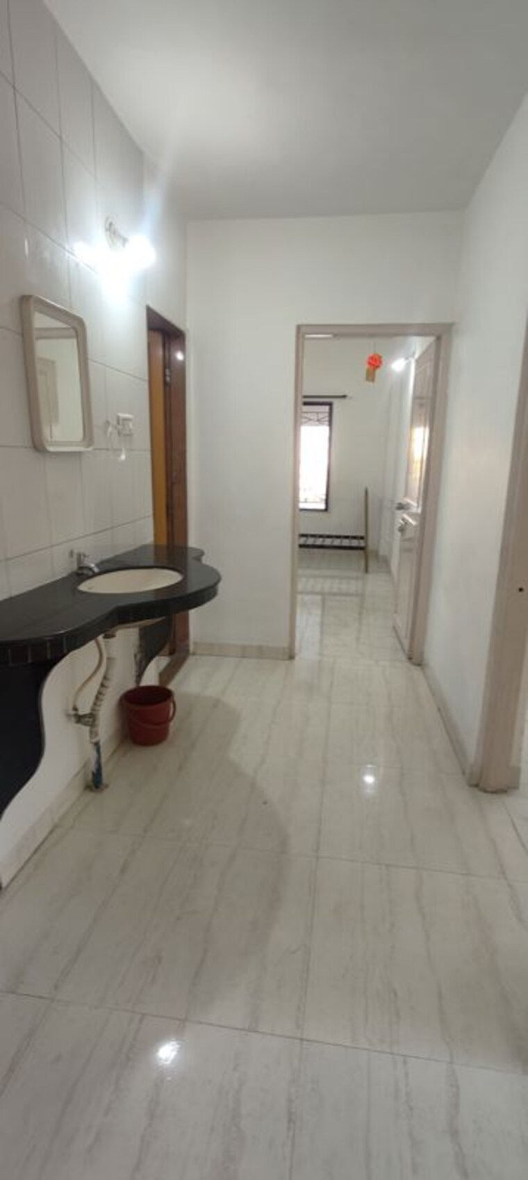 Bathroom, dwarka-suncrest-phase-2 3 Bedroom 1450 Sq.Ft. Apartment In Rahatani Pune 10208655