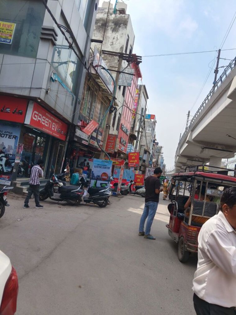 Exterior View, dwarka mor Commercial Shop 1850 Sq.Ft. In Dwarka Mor Delhi 10208628