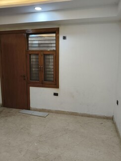2 BHK Builder Floor For Sale in Sector 73