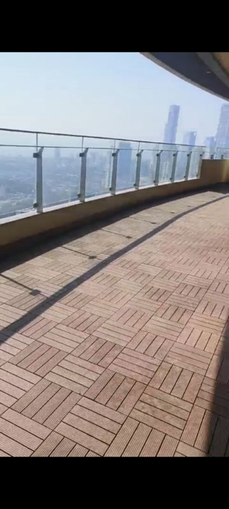 Balcony, lokhandwala-minerva-mahalaxmi 3 Bedroom 2200 Sq.Ft. Apartment In Mahalaxmi Mumbai 10208682