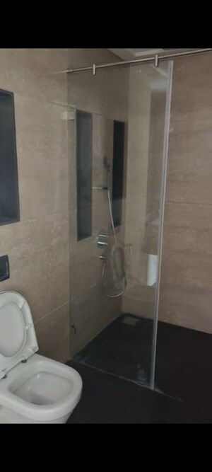 Bathroom in 3 BHK Apartment at Lokhandwala Minerva Mahalaxmi, Mahalaxmi – for Rent