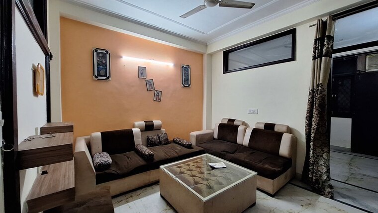 Team Area, palam colony 2 Bedroom 722 Sq.Ft. Builder Floor In Palam Colony Delhi 10208688