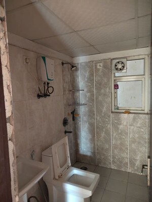 Bathroom in 3 BHK Apartment at Amrapali Golf Homes, Sector 4 Greater Noida – for Sale