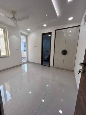 Kitchen in 2 BHK Apartment at Saket – for Rent