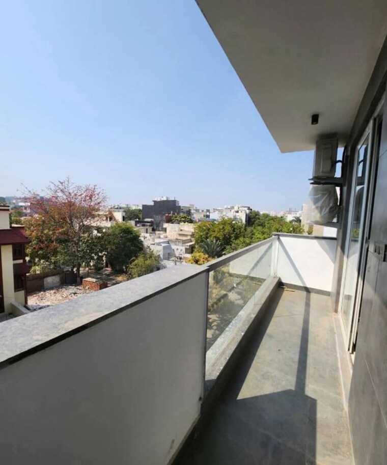 Balcony, saket 1 Bedroom 700 Sq.Ft. Apartment In Saket Delhi 10208702