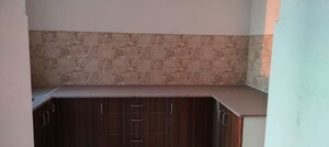 Furnished Amenities in 2.5 BHK Apartment at Amrapali Golf Homes, Sector 4 Greater Noida – for Sale