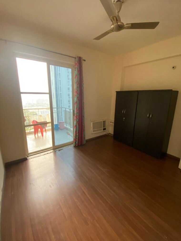 Room, vatika-seven-lamps 2 Bedroom 1300 Sq.Ft. Apartment In Sector 82 Gurgaon 10208708