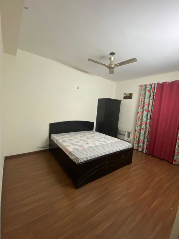 2 BHK Apartment For Sale in Vatika Seven Lamps
