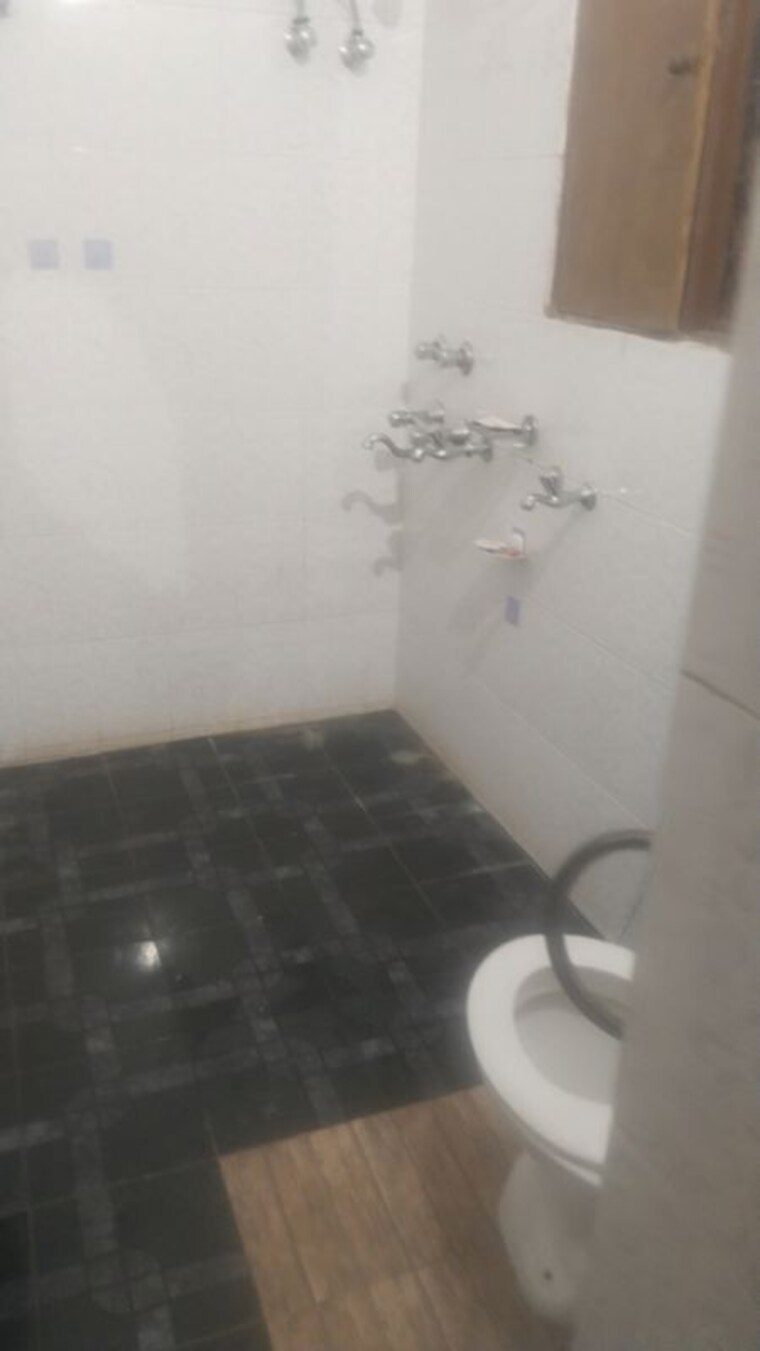 Room, gomti nagar 2 Bedroom 1800 Sq.Ft. Builder Floor In Gomti Nagar Lucknow 10208875