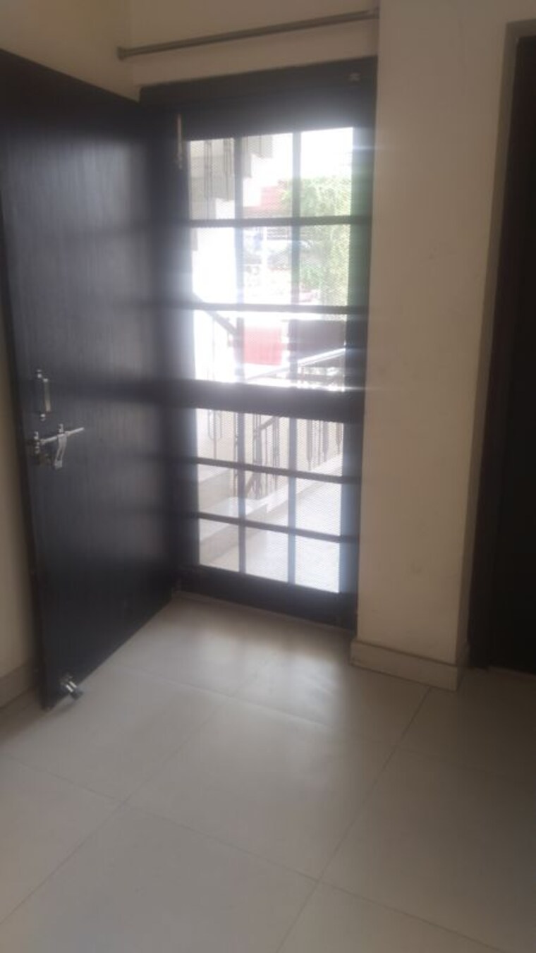 Room, gomti nagar 1 RK 400 Sq.Ft. Builder Floor In Gomti Nagar Lucknow 10208899