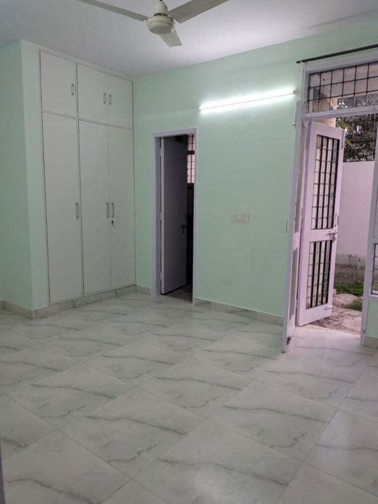 Room, emaar-emerald-floors-premier 3 Bedroom 1650 Sq.Ft. Apartment In Sector 65 Gurgaon 10208968