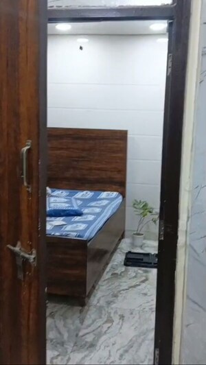 Bathroom in 1 BHK Builder Floor at Nirman Vihar – for Rent