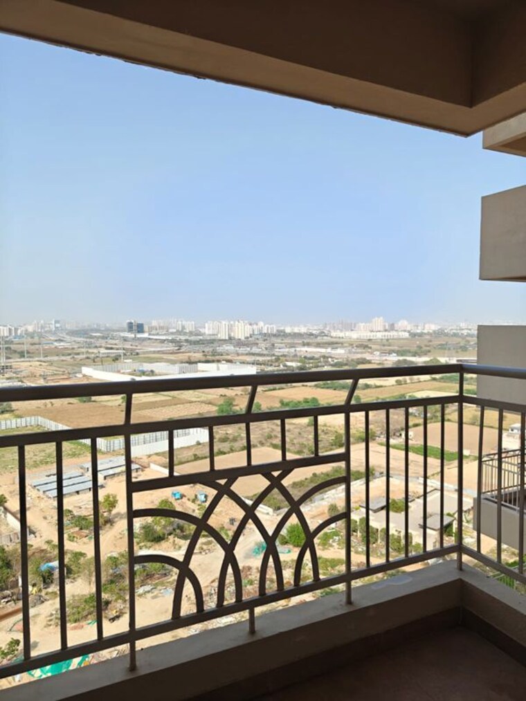 Balcony, conscient-heritage-one 3.5 Bedroom 1996 Sq.Ft. Apartment In Sector 62 Gurgaon 10207944