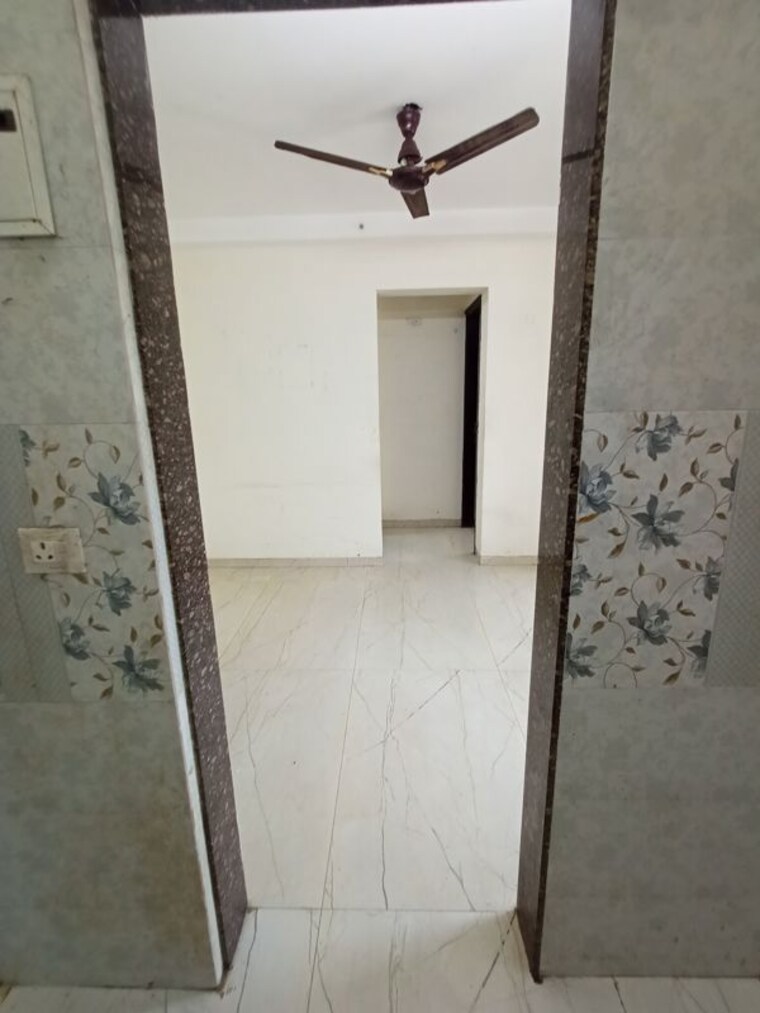 Bathroom, srishti-elegance 1 Bedroom 450 Sq.Ft. Apartment In Bhandup West Mumbai 10209014