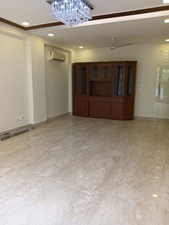 3 BHK + Pooja Room,Servant Room Builder Floor For Rent in Panchsheel Enclave