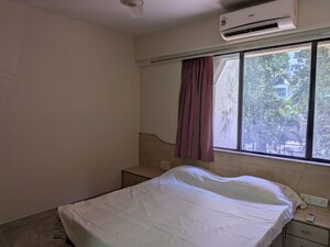 Master Bedroom in 2 BHK Apartment at Hiranandani Gardens Lotus, Powai – for Rent