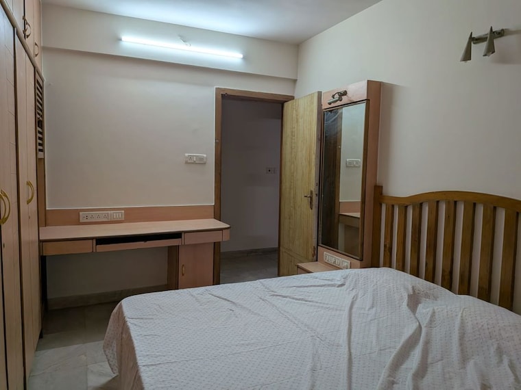 Bedroom, hiranandani-gardens-lotus 2 Bedroom 970 Sq.Ft. Apartment In Powai Mumbai 10208890