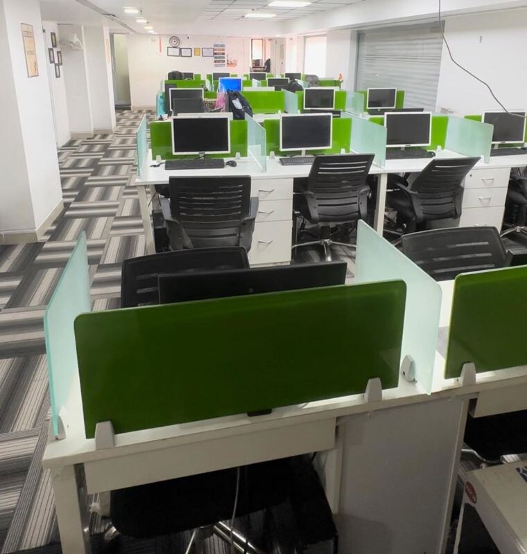 Team Area, rajouri garden Commercial Office Space 2000 Sq.Ft. In Rajouri Garden Delhi 10209037