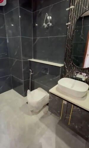Attached Bathroom in 3 BHK Builder Floor at Amolik Aster Woods, Sector 98 – for Sale