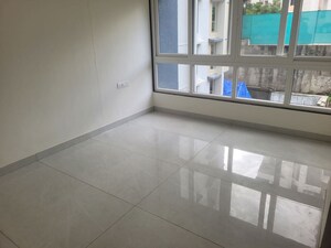 Room in 3 BHK Apartment at D And T Mountain View CHS, Senapati Bapat Road – for Sale