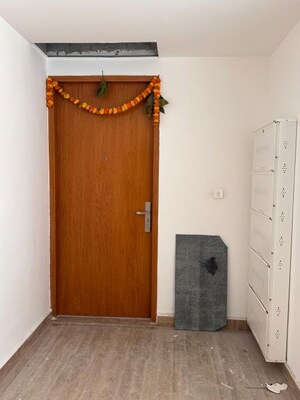 Furnished Amenities in 3 BHK Apartment at INDIS Viva City, Kondapur – for Rent