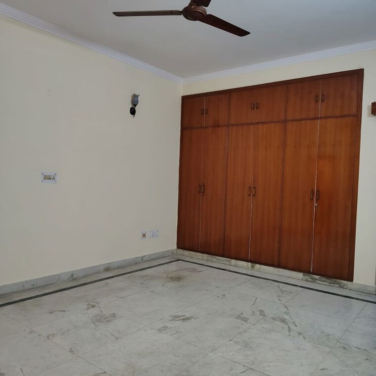 Room, kalkaji 3 Bedroom 1058 Sq.Ft. Builder Floor In Kalkaji Delhi 10209082