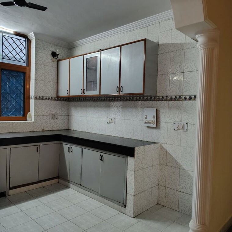 Kitchen, kalkaji 3 Bedroom 1098 Sq.Ft. Builder Floor In Kalkaji Delhi 10209087
