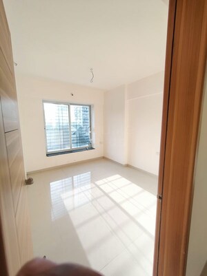 Room in 2 BHK Apartment at Kshitej 24 Life Blooms, Tathawade – for Rent