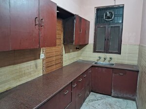 Kitchen in 2.5 BHK Builder Floor at Swaran Nagri, Sector 31 – for Rent