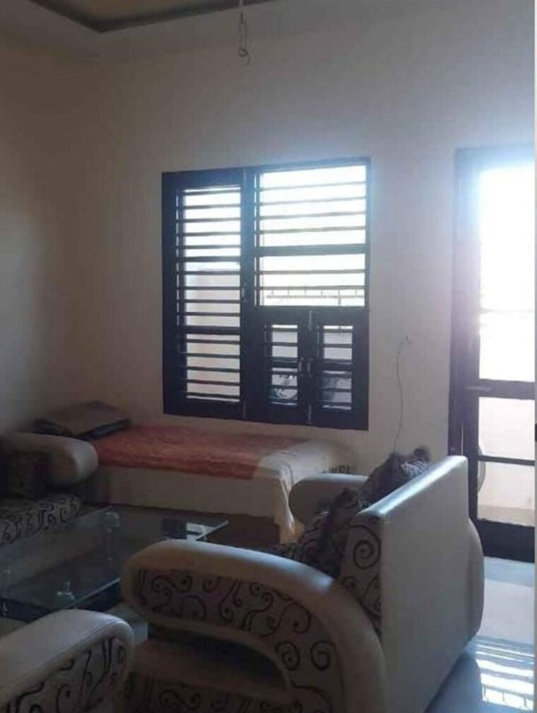 Living Room, sector 115 4 Bedroom 100 Sq.Yd. Independent House In Sector 115 Mohali 10209265