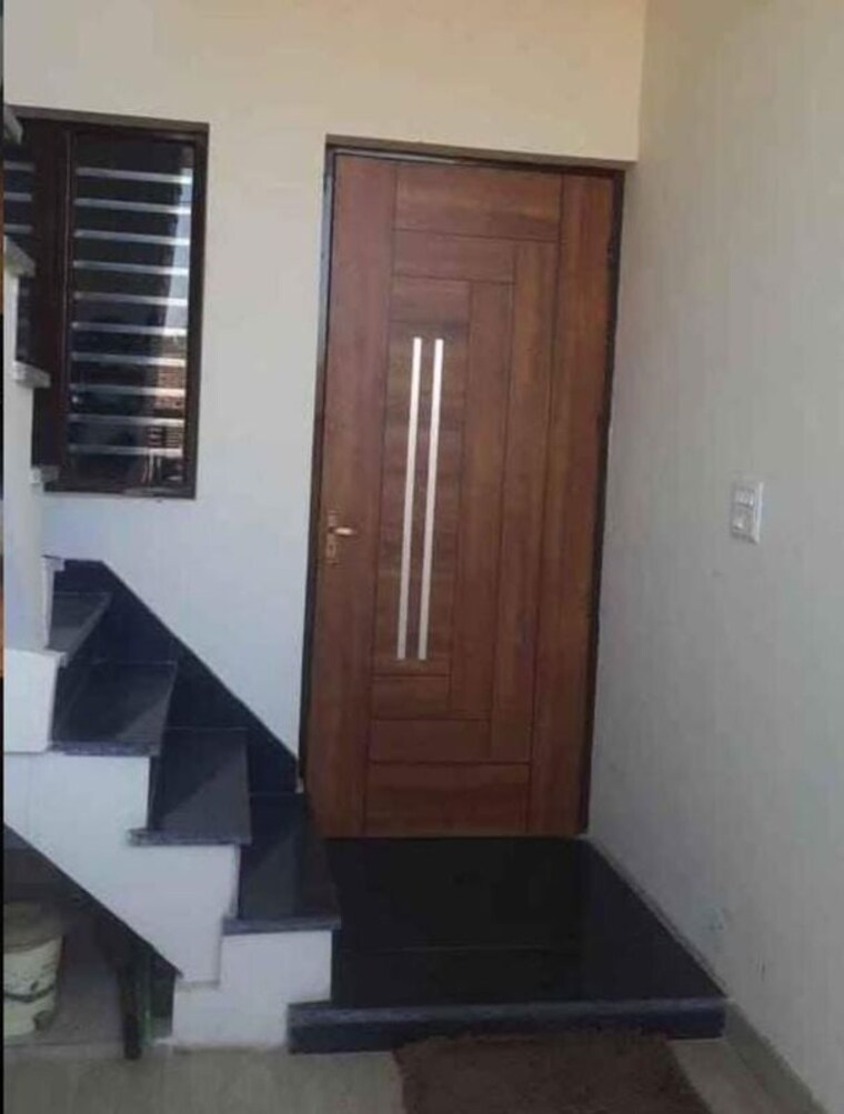 undefined, sector 115 4 Bedroom 100 Sq.Yd. Independent House In Sector 115 Mohali 10209265