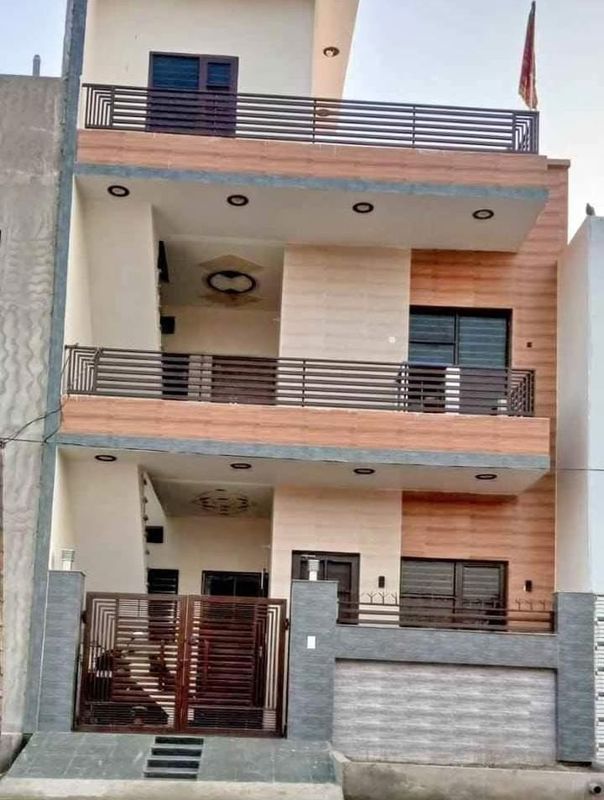 4 BHK + Pooja Room,Servant Room,Study Room,Extra Room Independent House For Sale in Sector 115