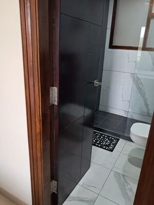 Bathroom in 5 BHK Independent House at Sector 21 – for Rent