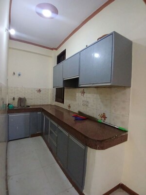 Kitchen in 2.5 BHK Builder Floor at Spring Field, Sector 31 – for Sale