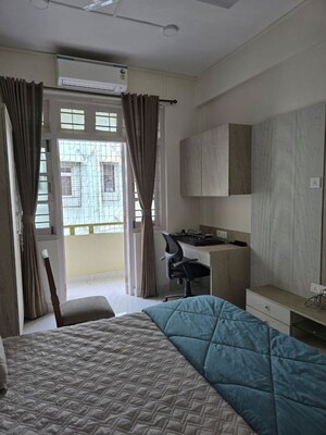 Bedroom in 3 BHK Apartment at Sarkar Avenue Apartment, Santacruz West – for Rent