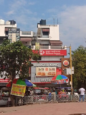  Shop For Rent in Rajouri Garden