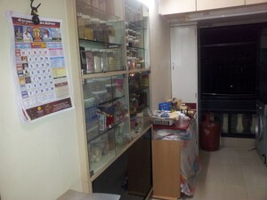 Furnished Amenities in 1 BHK Apartment at Suncity Complex, Powai – for Rent