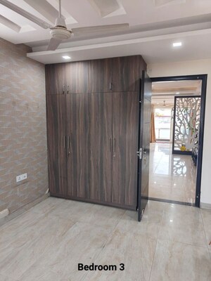 Room in 3 BHK Apartment at M3M Merlin, Sector 67 – for Sale