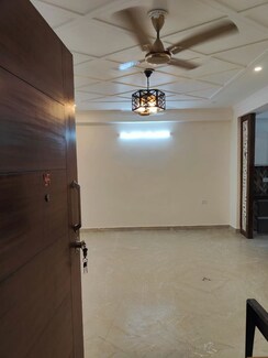 3 BHK + Servant Room Apartment For Sale in M3M Merlin