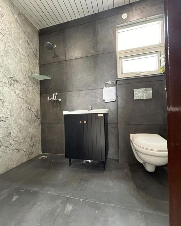 Attached Bathroom, kharar landran road 3 Bedroom 1730 Sq.Ft. Apartment In Kharar Landran Road Mohali 10209479