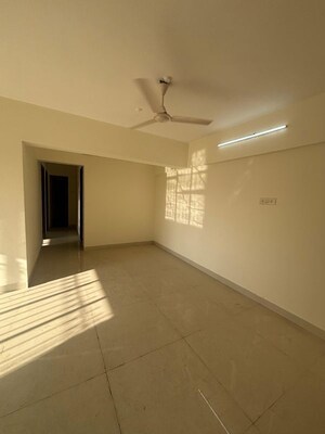 Room in 3 BHK Apartment at Shakti Sadan Apartment, Bandra East – for Rent