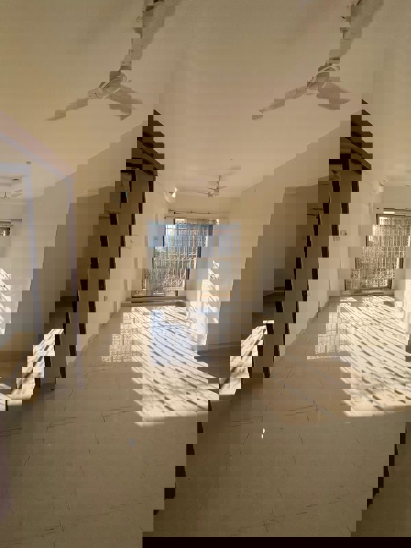 3 BHK +  1100 Sq.Ft. Apartment in Shakti Sadan Apartment