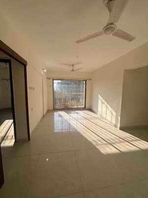 3 BHK Apartment For Rent in Shakti Sadan Apartment, Bandra East