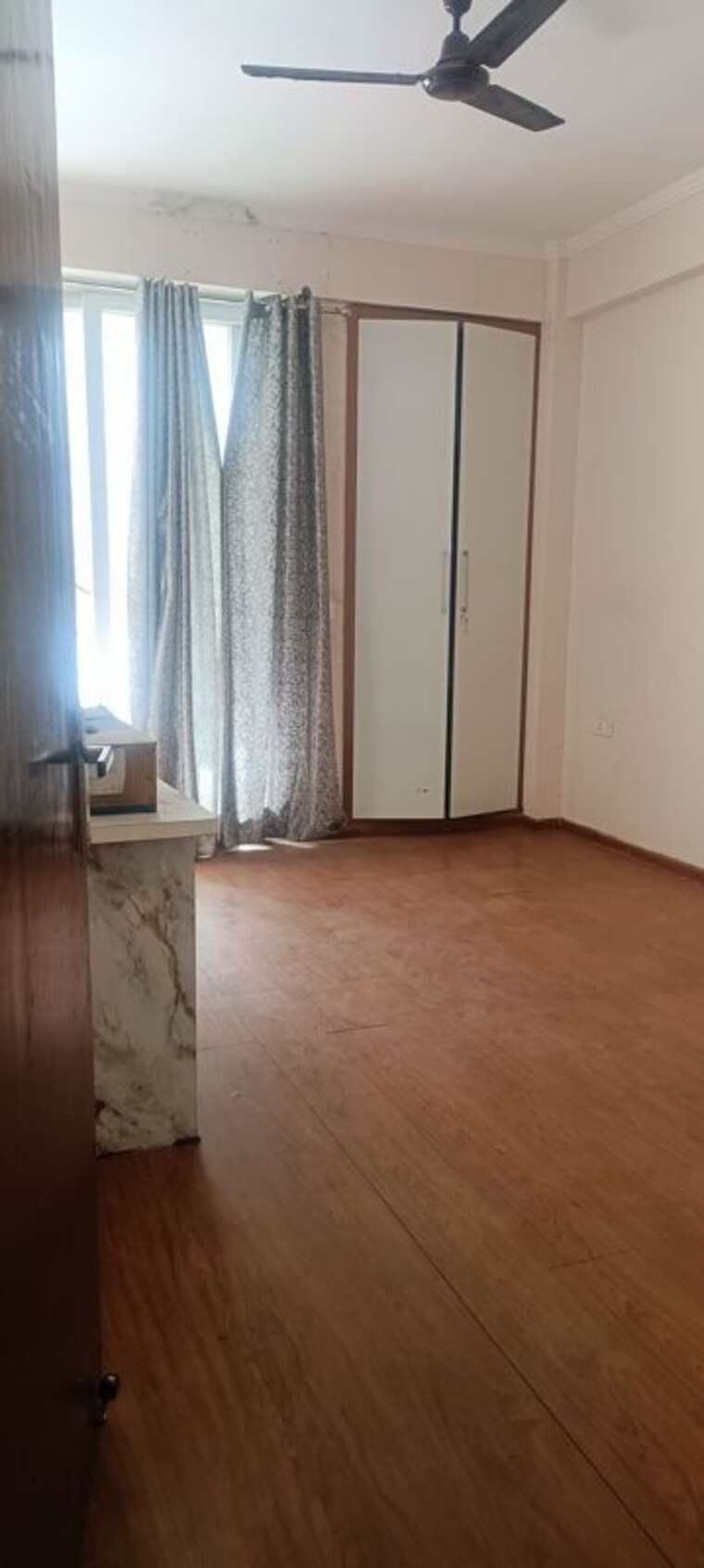 Room, amrapali-golf-homes 3 Bedroom 1595 Sq.Ft. Apartment In Sector 4 Greater Noida Greater Noida 8761552