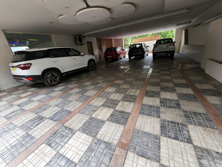  Parking, hi tech city Commercial Office Space 28000 Sq.Ft. In Hi Tech City Hyderabad 10209594