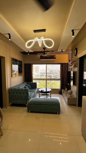 2 BHK Apartment For Rent in Dosti Eastern Bay Phase 2, Wadala